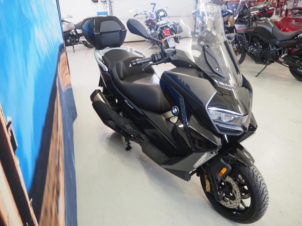 BMW C - 2023