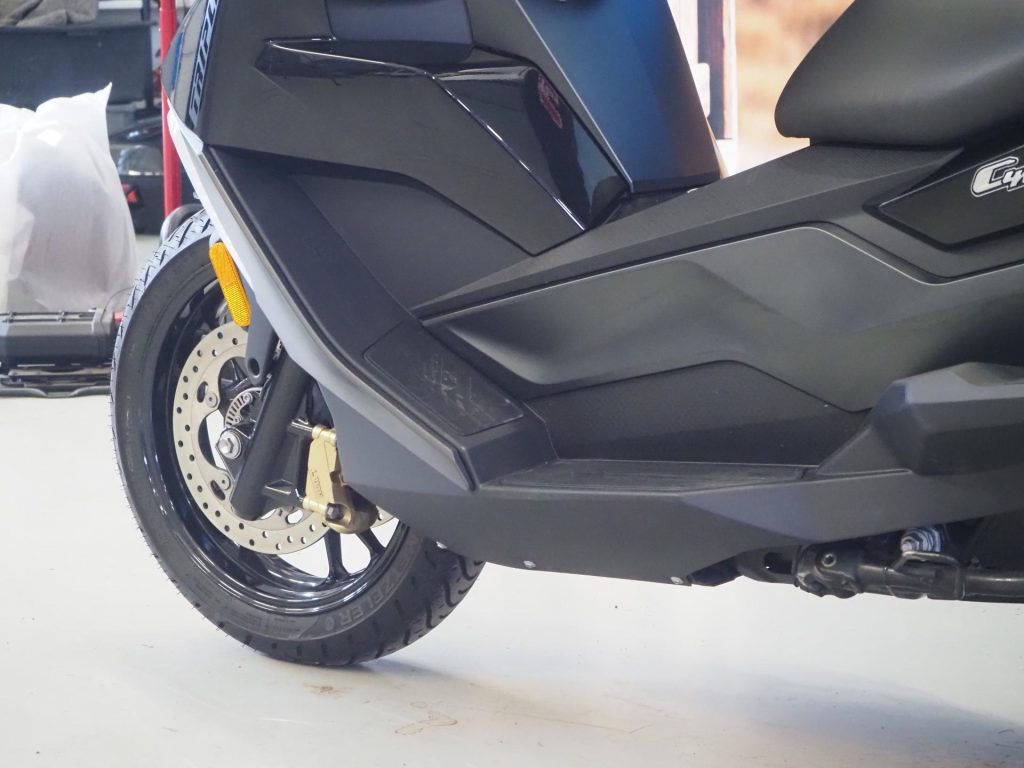 BMW C - 2023