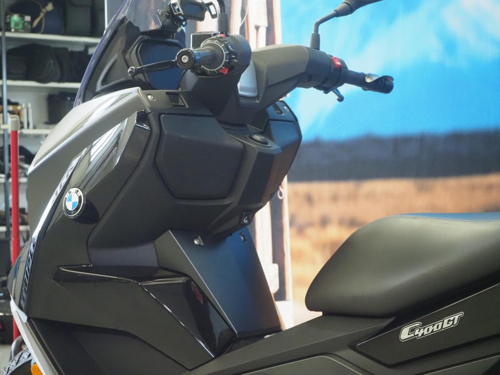BMW C - 2023